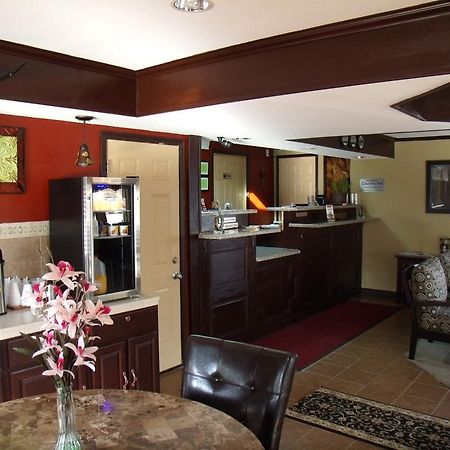 Country Inn Sterling Εξωτερικό φωτογραφία