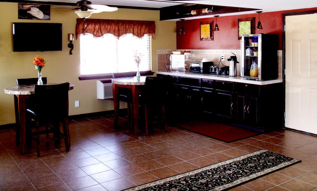 Country Inn Sterling Εξωτερικό φωτογραφία