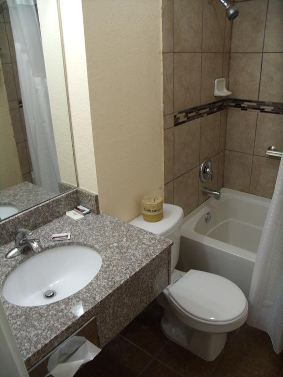 Country Inn Sterling Εξωτερικό φωτογραφία