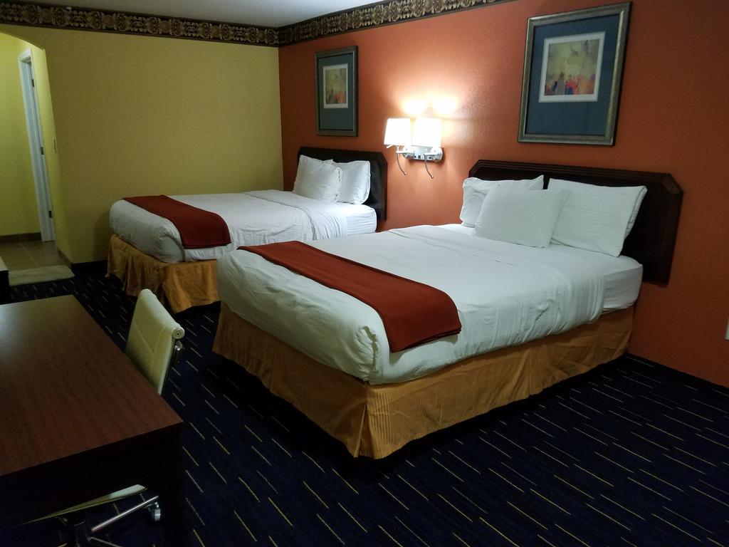 Country Inn Sterling Εξωτερικό φωτογραφία