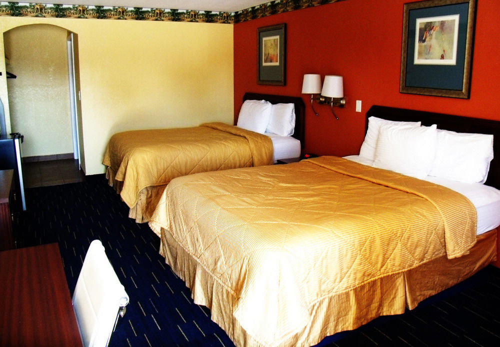 Country Inn Sterling Εξωτερικό φωτογραφία
